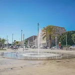 Le Scale Sul Porto . Marina Centro Storico. Ac