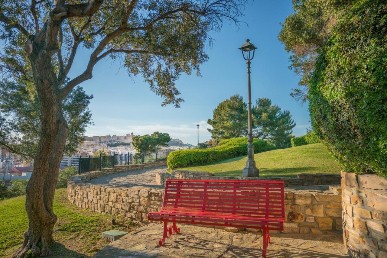 Le Scale Sul Porto . Marina Centro Storico. Ac *