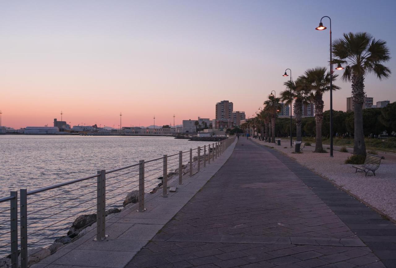 Le Scale Sul Porto . Marina Centro Storico. Ac Apartamento *