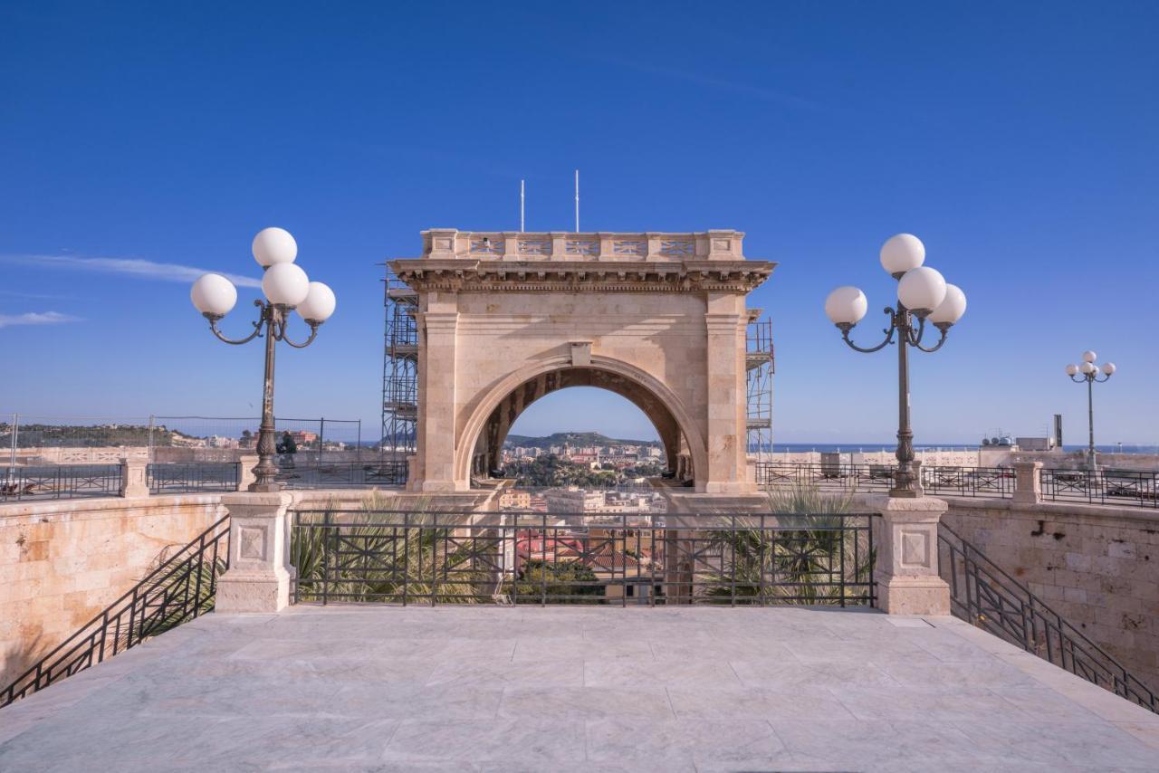 Le Scale Sul Porto . Marina Centro Storico. Ac *