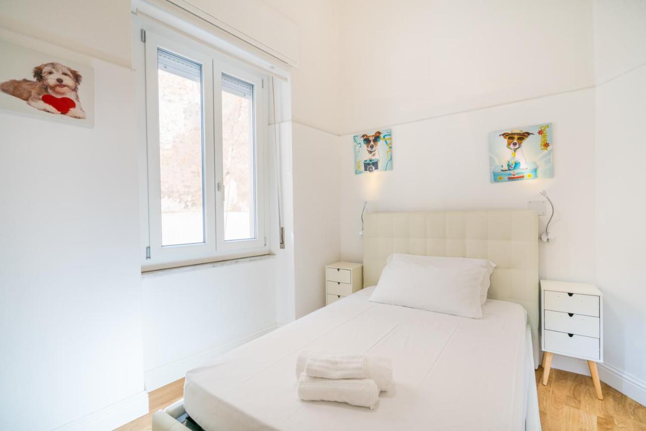 Le Scale Sul Porto . Marina Centro Storico. Ac Apartamento *